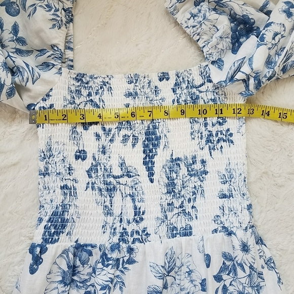 Reformation Gitane Linen Dress in Corsica - Picture 8 of 12